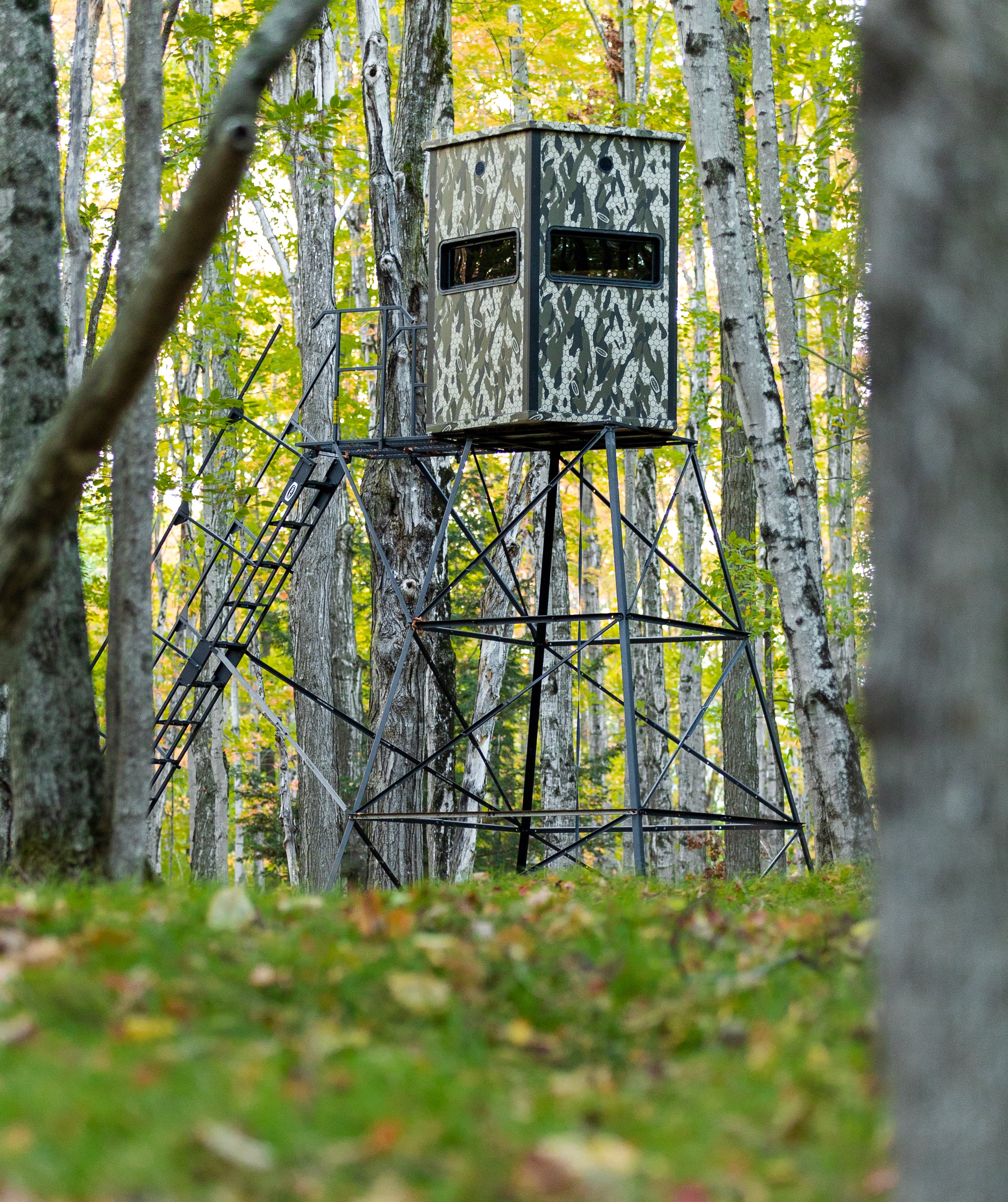 Orion 55T - Modular Deer Hunting Blind with Tinted Windows